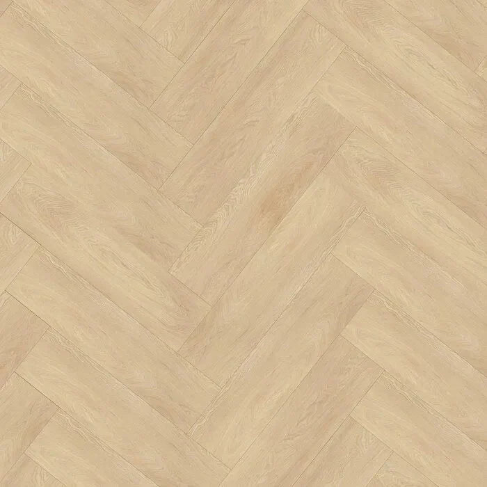 licht eiken vloer in visgraatpatroon met subtiele houtstructuur en matte afwerking