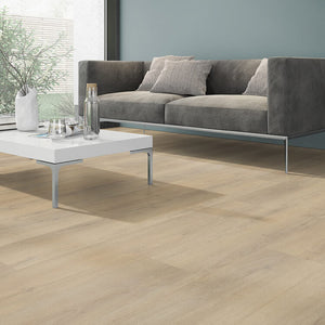 licht beige eiken vloer met natuurlijk houtstructuur en brede planken zonder opvallend patroon