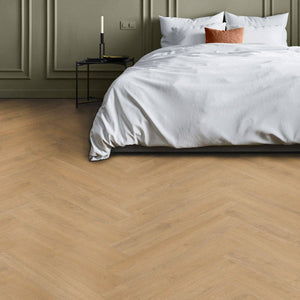 licht eiken visgraatvloer met subtiele houtstructuur en zachte beige ondertoon