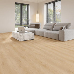 lichte beige eiken vloer met rechte planken en subtiele houtnerfstructuur in een matte afwerking