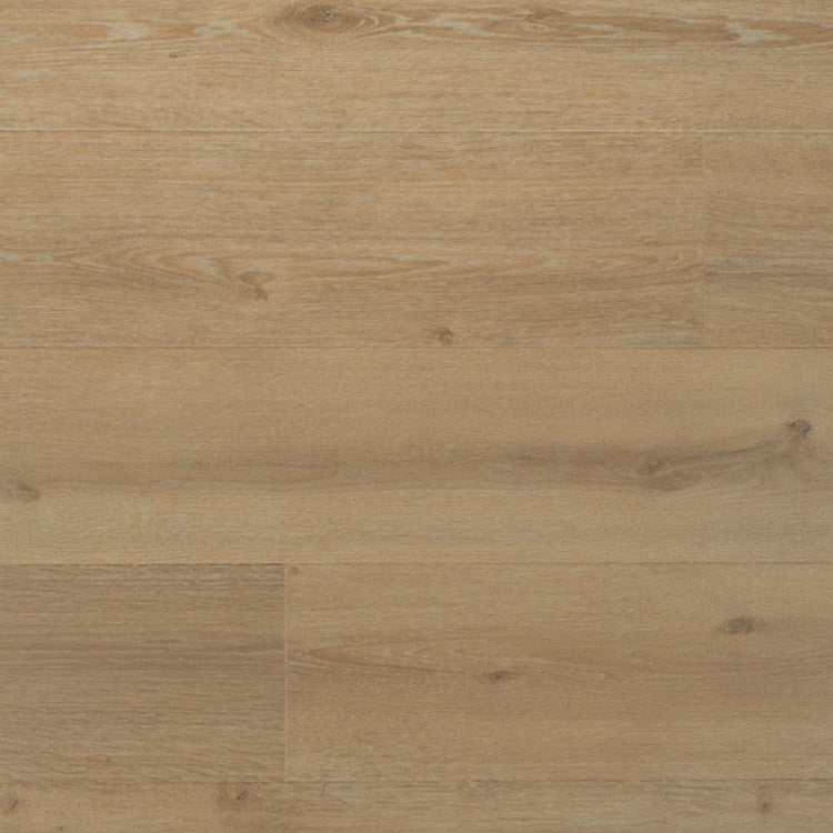 lichte beige eiken vloer met subtiele houtnerfstructuur en matte afwerking, brede planken zonder opvallend patroon