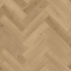 licht beiger eiken vloer in visgraat patroon met subtiele houtstructuur en matte afwerking