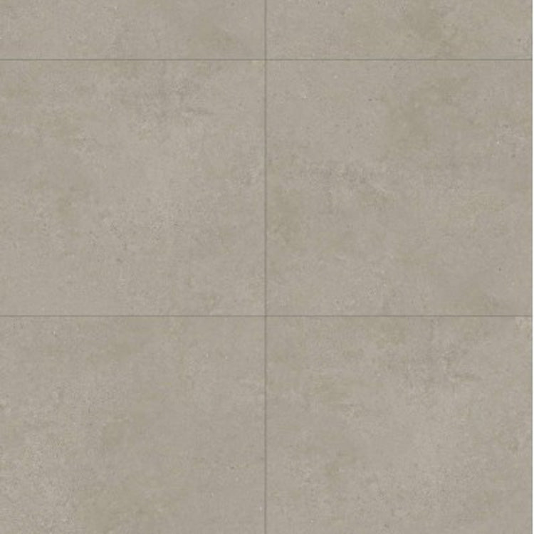 beige tegelvloer met vierkante tegels in licht beige tint met subtiele korrelige structuur en lichte nerfpatronen