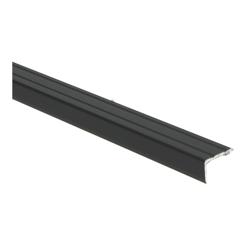 zwarte aluminium afwerklijst met rechte rand en subtiele groeven, geschikt voor vloerafwerking zoals laminaat, parket of pvc