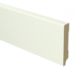 MDF plint in effen matte witte kleur met gladde structuur en rechte afwerking, geschikt voor diverse vloertypen zoals laminaat, parket en pvc.