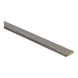 overgangsprofiel in smalle strookvorm met lichtgrijs eiken houtstructuur en matte finish