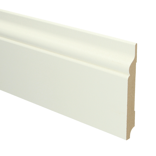 plint met sierlijke profielrand in glad wit afgelakte afwerking, rechthoekige basis met licht gebogen bovenkant