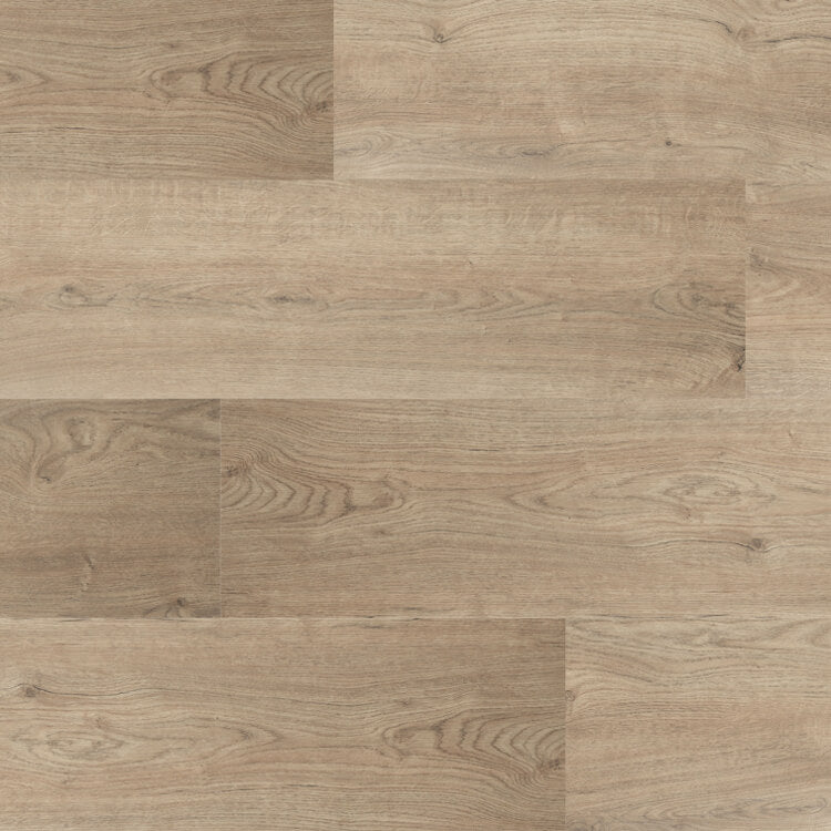 lichte beige eiken vloer met brede planken en subtiele houtnerfstructuur in naturel tinten