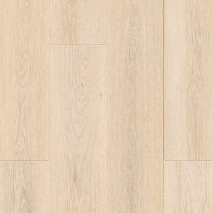 lichte eiken vloer met brede planken en fijne houtnerfstructuur in rustige naturel beige tint