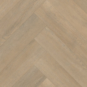 licht beige eiken visgraatvloer met subtiele houtstructuur en brede planken