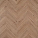 licht eiken visgraatvloer met een fijne houtstructuur en natuurlijke knoesten in een warme beige tint