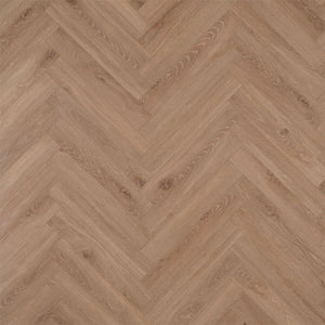 licht eiken visgraatvloer met een fijne houtstructuur en natuurlijke knoesten in een warme beige tint