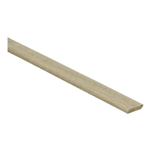 Overgangsprofiel in licht beige eiken kleur met houtstructuur, smal afgerond profiel voor vloeraansluiting.