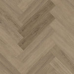 licht beige eiken vloer in visgraatpatroon met subtiele houtstructuur en fijne nerfdetails
