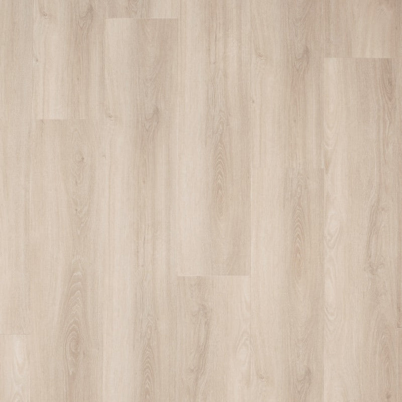 licht beige eiken vloer met rechte brede planken en zachte houtnerfstructuur in naturel tinten
