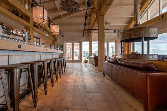 Houten vloer in Gastropaviljoen XV op Texel