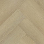 licht beige eiken vloer met visgraatpatroon en subtiele houtstructuur