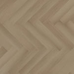licht beige eiken vloer met visgraat patroon en subtiele houtnerfstructuur